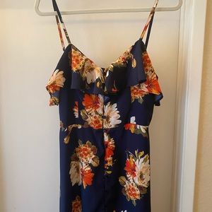 Beautiful floral maxi size medium